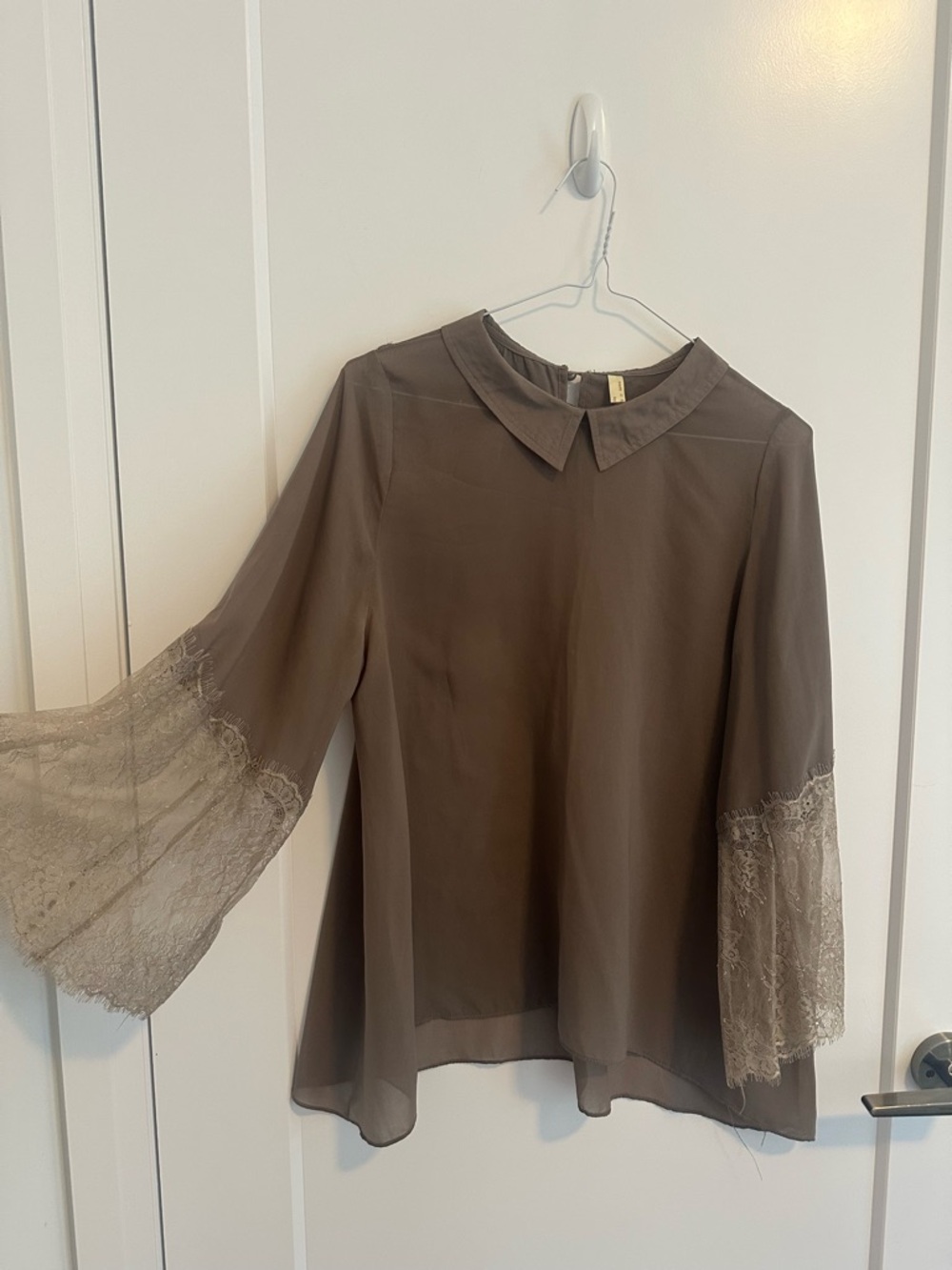 Women's Taupe Lace-Sleeve Blouse - Elegant Collared Top